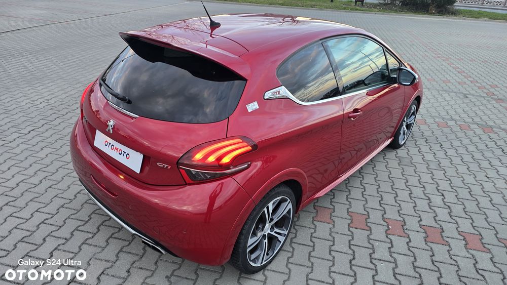 Peugeot 208 THP STOP & START GTi by Sport - 15