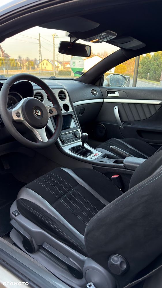 Alfa Romeo Brera 2.4 JTDM 20V DPF - 33