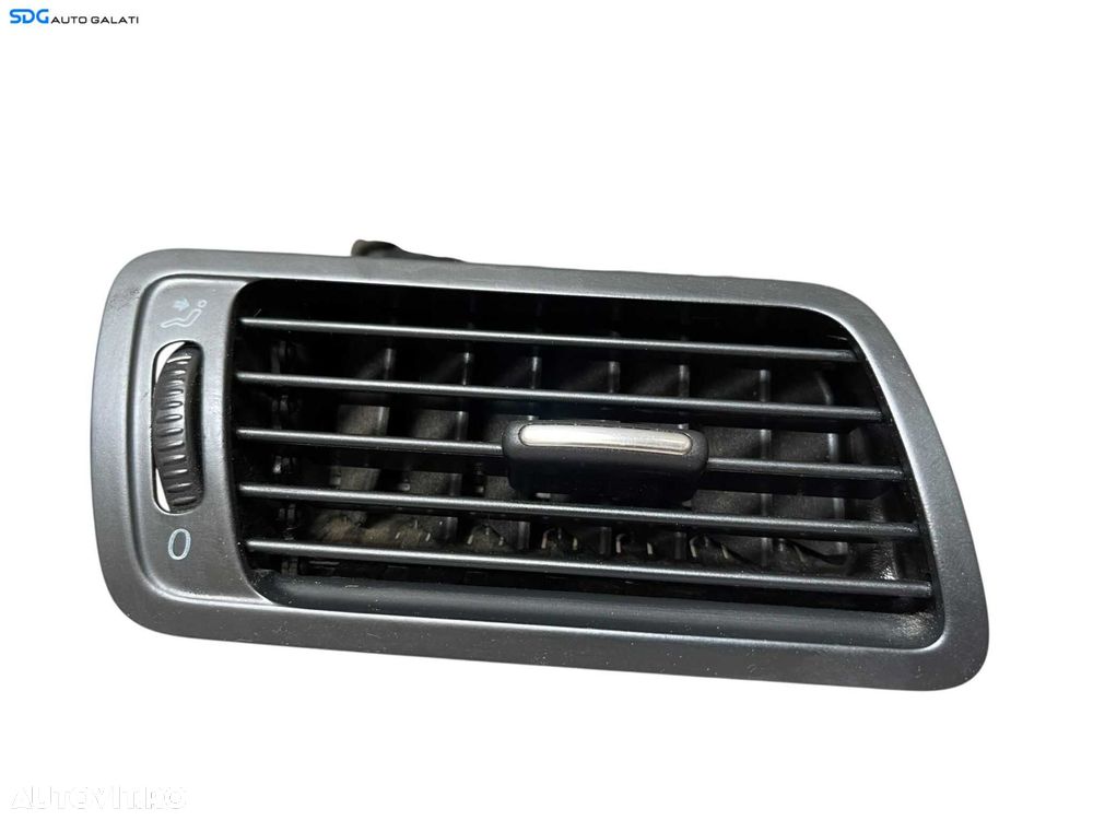 Grila Gura Aer Aerisire Ventilatie Bord Dreapta Volkswagen Passat B6 2005 - 2010 Cod 3C1819702E [B4486] - 1
