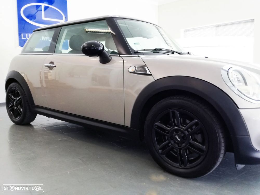 MINI 3 Portas One D Baker Street - 4