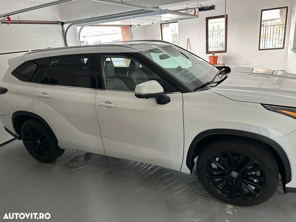 Toyota Highlander 2.5 L Dynamic Force 248CP Luxury Pearly - 6