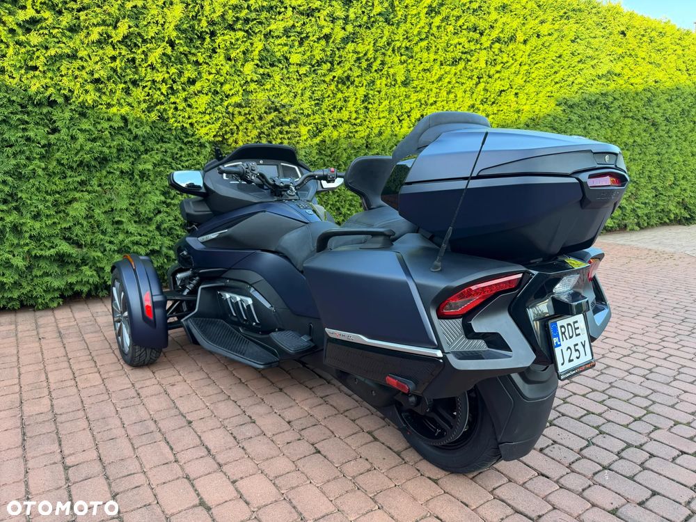 Can-Am Spyder - 5