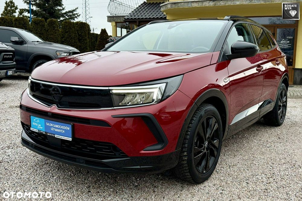 Opel Grandland 1.2 T GS Line S&S - 1