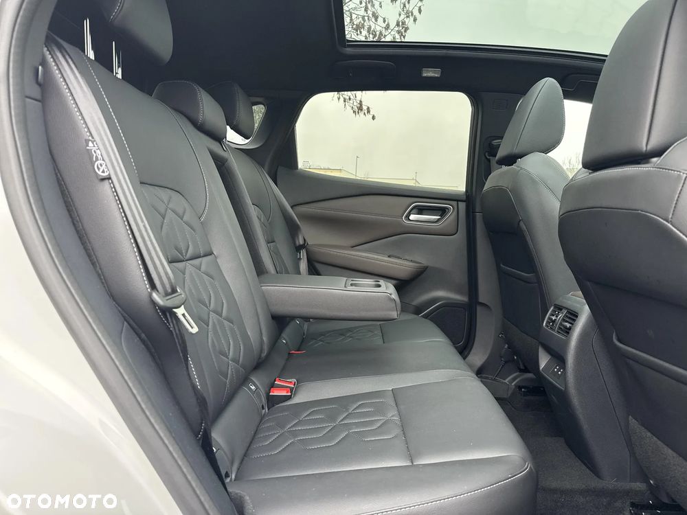 Nissan Qashqai 1.3 DIG-T MHEV Tekna Xtronic - 18