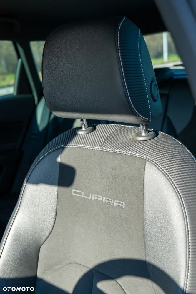 Seat Leon 2.0 TSI Start&Stop 4Drive DSG Cupra 300 - 17