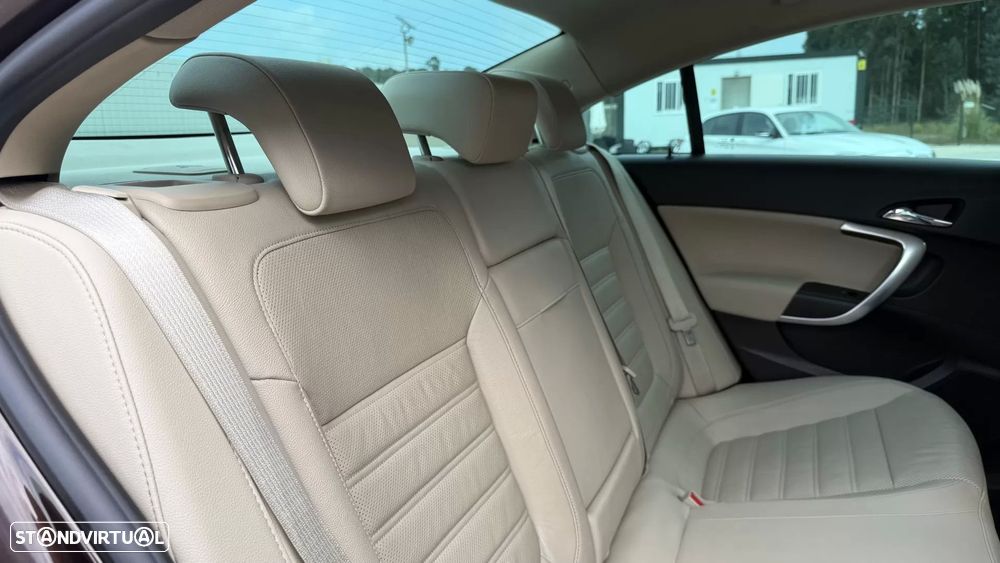 Opel Insignia 2.0 CDTI executive S/S - 58