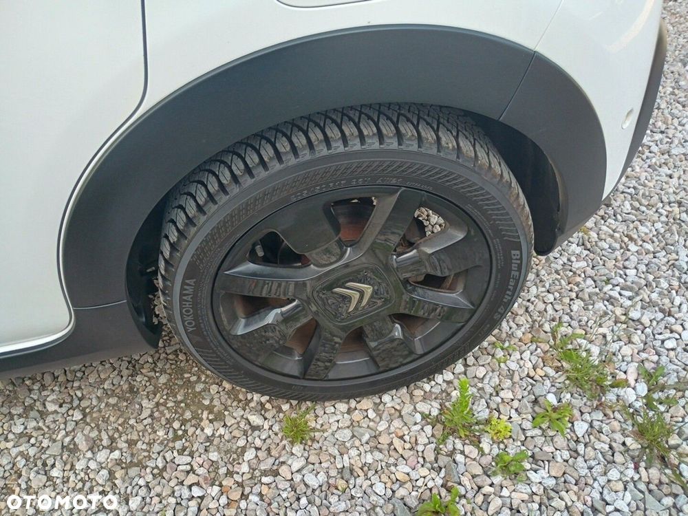 Citroën C3 1.2 PureTech Shine S&S EAT6 - 11