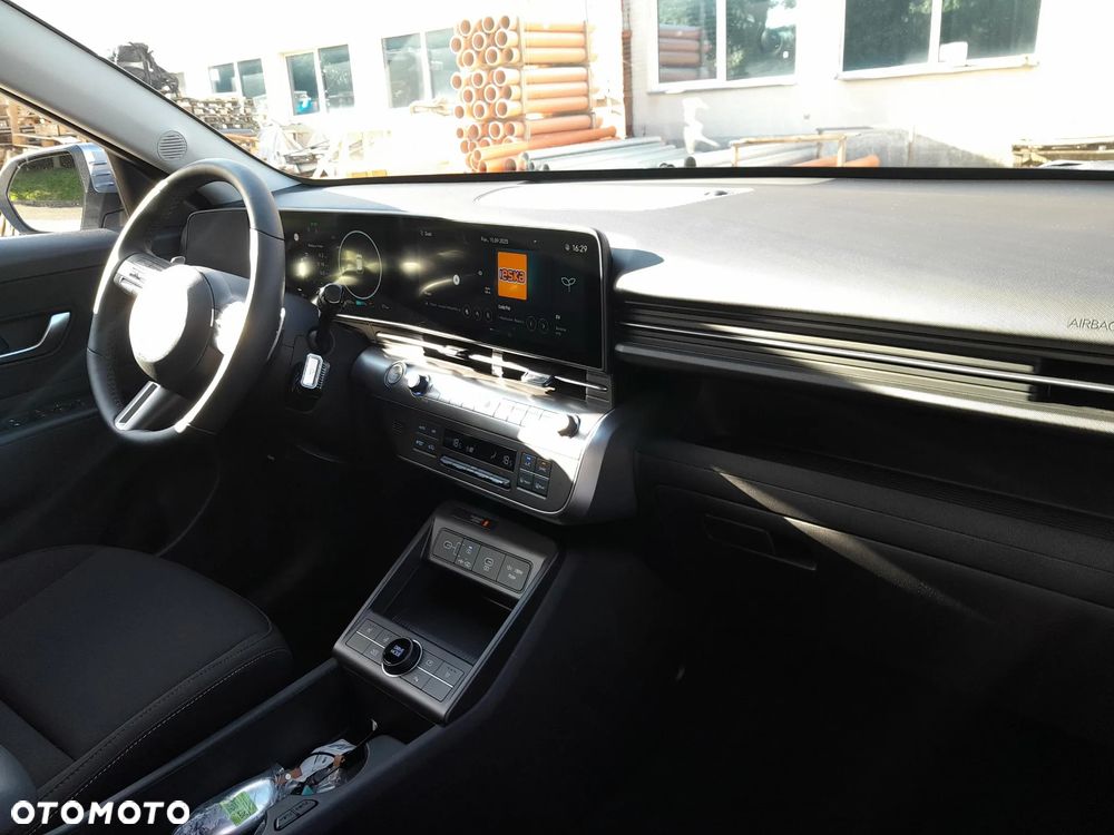 Hyundai Kona 64kWh Smart - 23