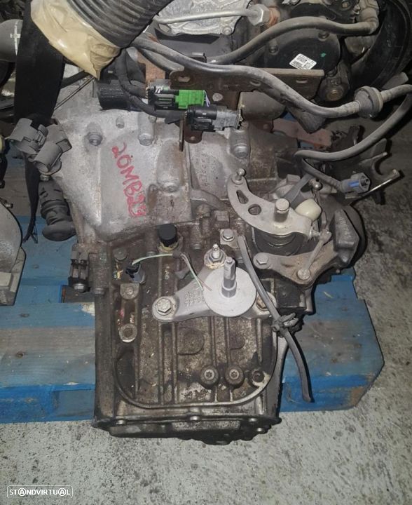 Caixa de Velocidades Peugeot 308/407 2.0 Hdi Ref: 20MB23 - 1