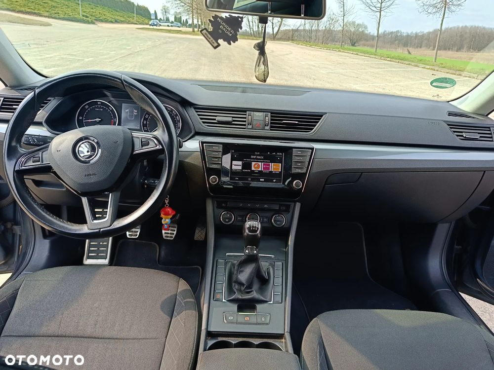 Skoda Superb 1.6 TDI Active Greenline - 16