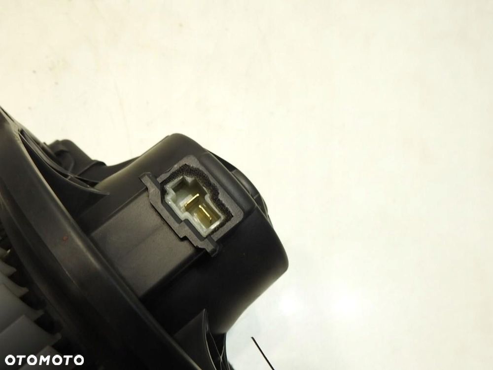 WENTYLATOR DMUCHAWA KIA CEED I F00S33F012 - 3