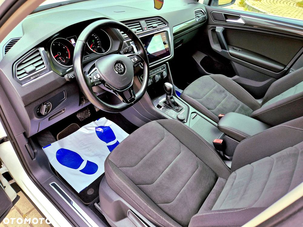 Volkswagen Tiguan 2.0 TSI 4Mot Perfectline R-Style DSG - 23