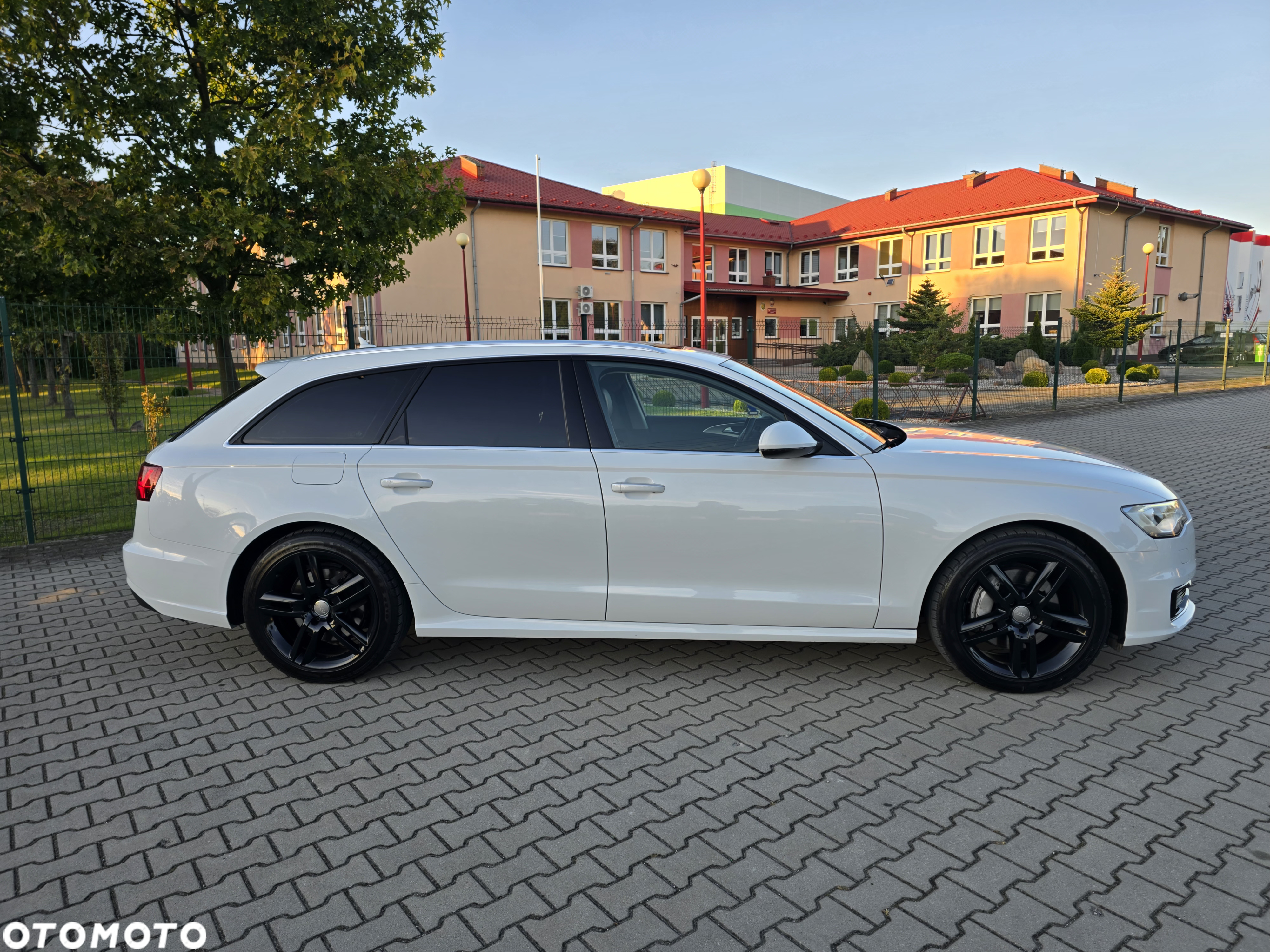 Audi A6 ver-avant-3-0-tdi-quattro-s-tronic - 10