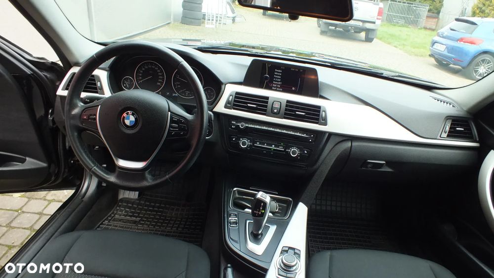 BMW Seria 3 318d - 6