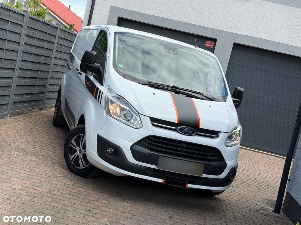 Ford Transit Custom - 8