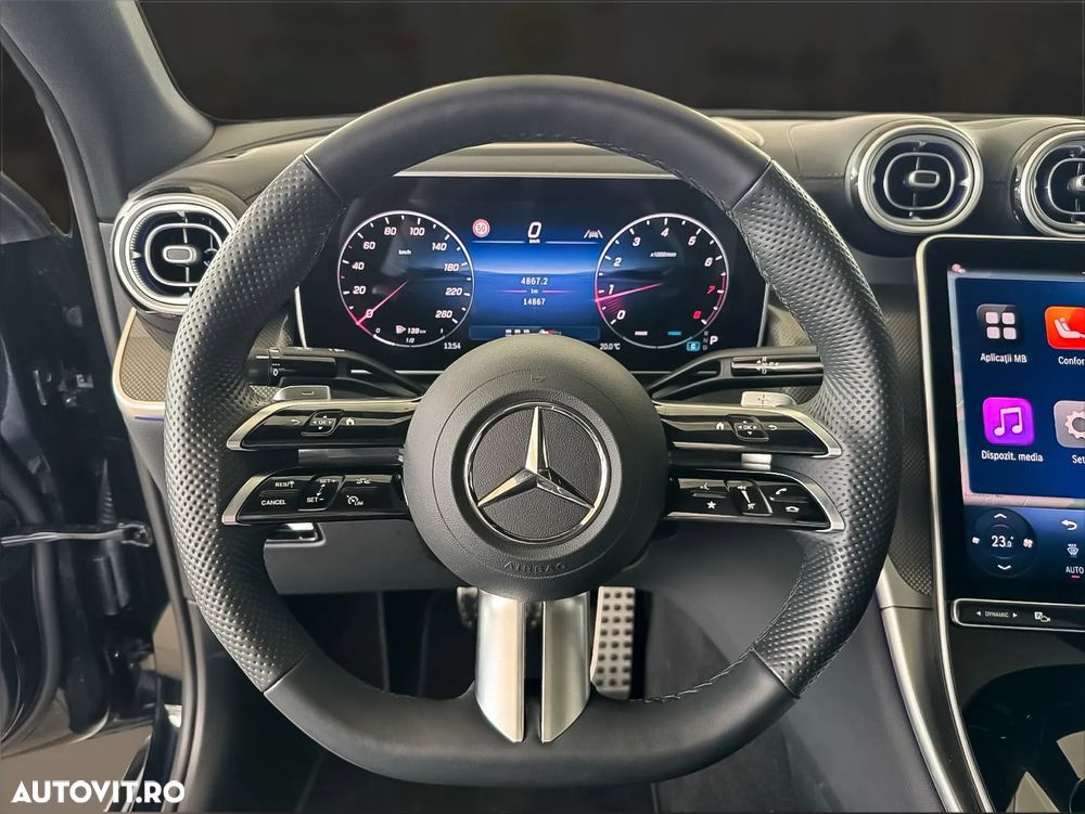 Mercedes-Benz GLC Coupe 300 4Matic 9G-TRONIC AMG Line Advanced - 17