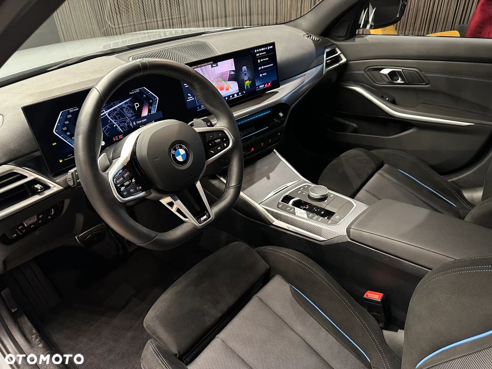 BMW Seria 3 330i xDrive M Sport sport - 4