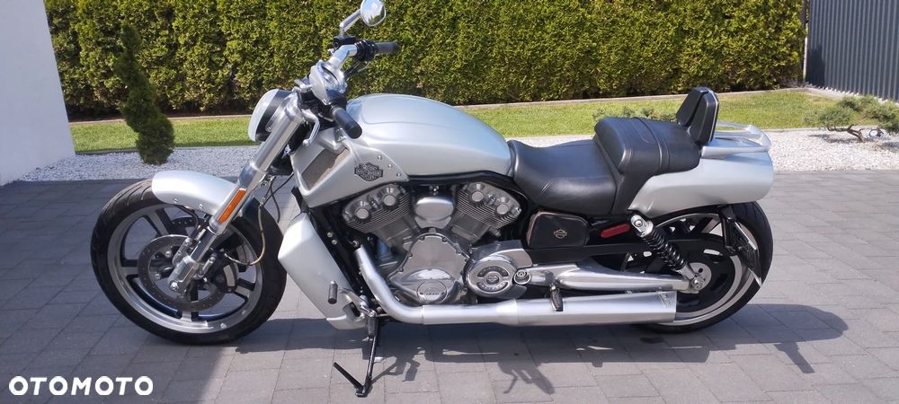Harley-Davidson V-Rod Muscle - 30