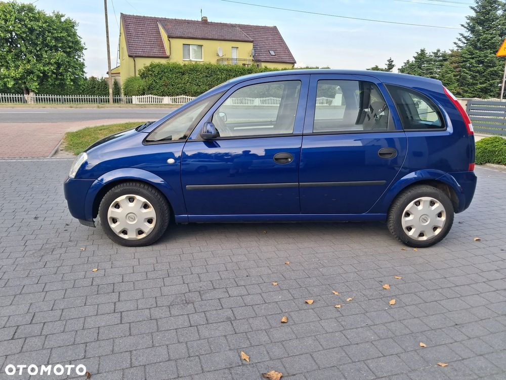 Opel Meriva 1.6 16V (Essentia) - 2