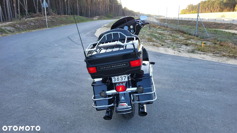 Harley-Davidson FLHTCU Ultra - 6