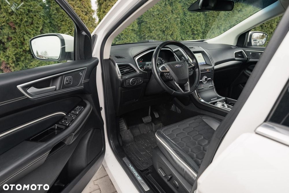 Ford Edge - 10