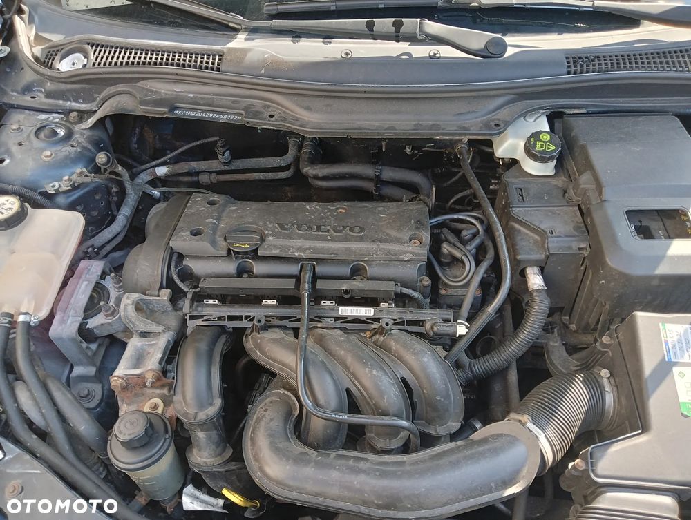 Volvo V50 1.6 Momentum - 24