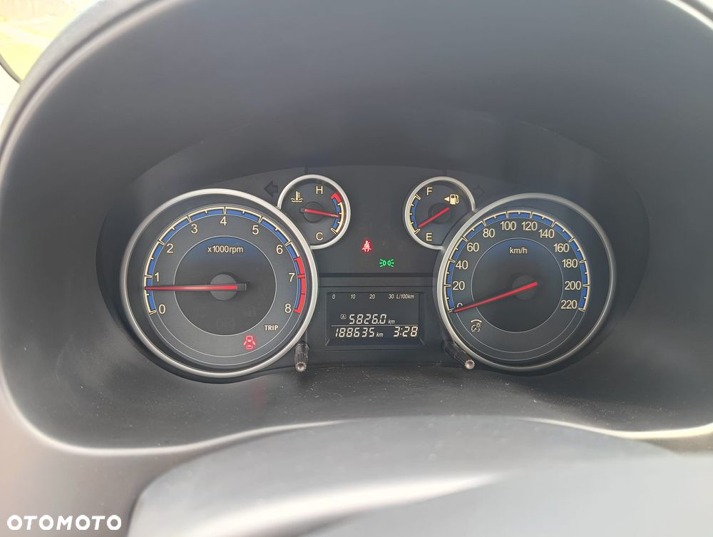 Suzuki SX4 1.5 Comfort - 13