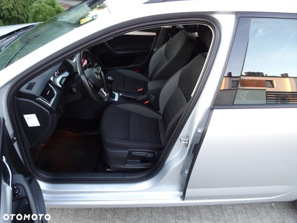 Skoda Octavia 1.5 TSI GPF ACT Ambition - 19