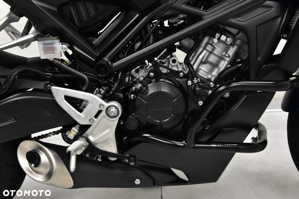 Honda CB - 26