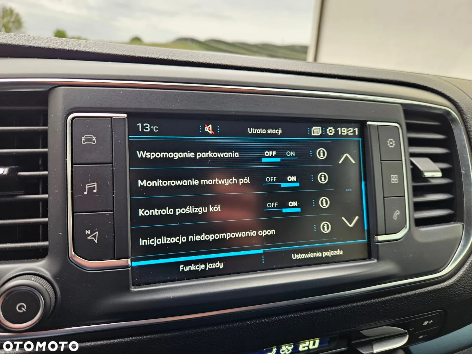 Peugeot Traveller 2.0 BlueHDi Compact Allure - 27