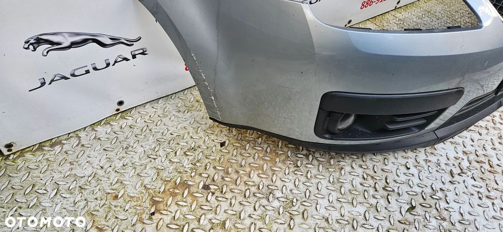 Ford Focus C-Max MK1 2003- Kompletny zderzak przód Zderzak przedni Halogeny Grill KOLOR SREBRNY 03 - 3