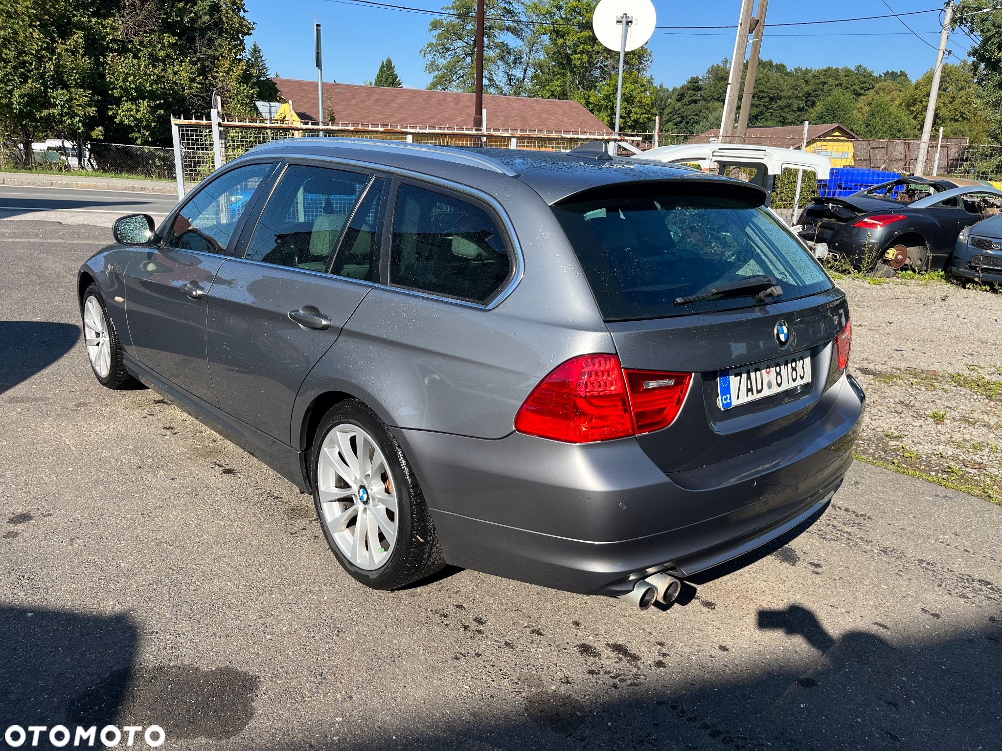 BMW Seria 3 325d DPF Touring Edition Exclusive - 3
