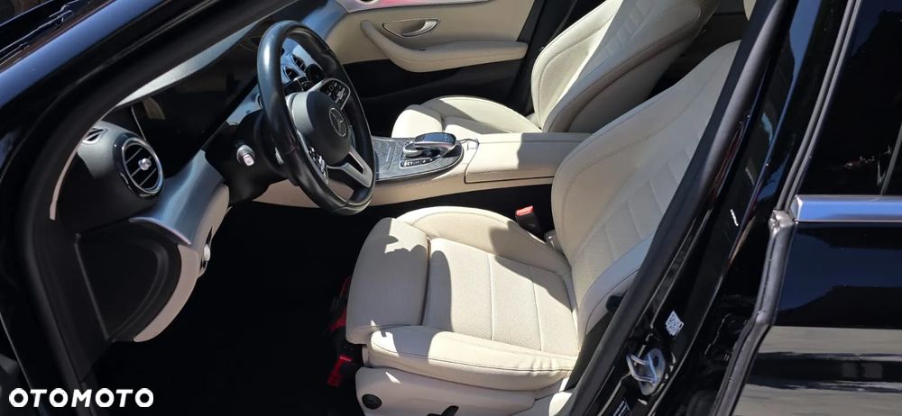 Mercedes-Benz Klasa E 200 d 9G-TRONIC - 10