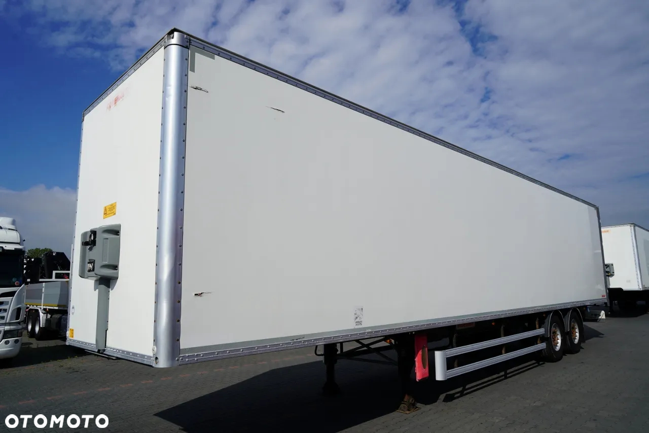 Fruehauf KONTENER / KOFFER / 2 OSIE / SAF / BARDZO MOCNA PODŁOGA: SZYNA-DESKA - 4