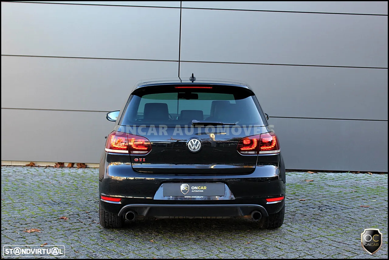 VW Golf 2.0 TSi GTI EDITION 35 DSG - 10
