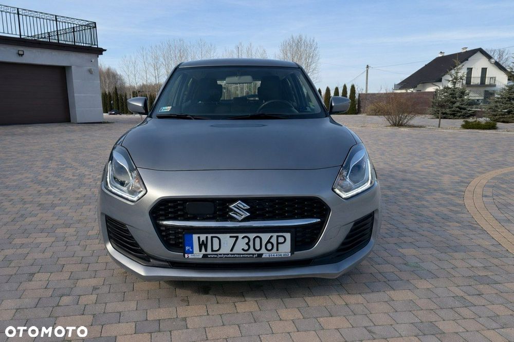 Suzuki Swift - 10