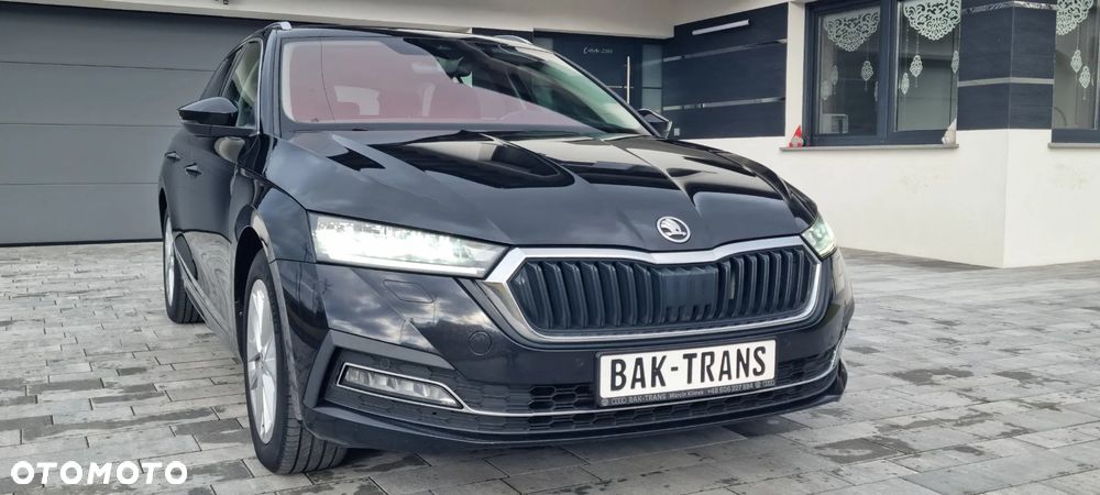 Skoda Octavia 2.0 TDI DSG Style - 1