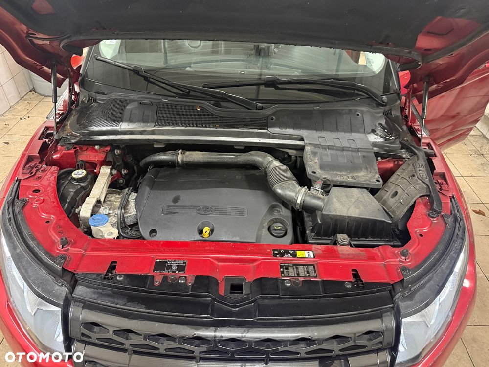 Land Rover Range Rover Evoque - 12