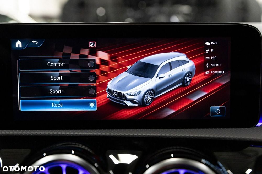 Mercedes-Benz CLA AMG 45 S 4-Matic+ 8G-DCT - 40