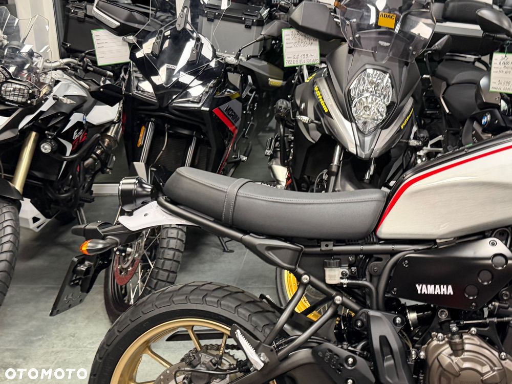 Yamaha XSR - 10