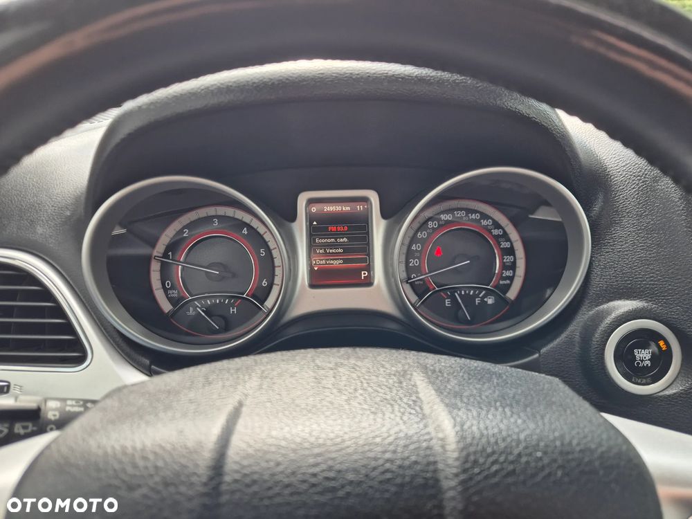 Fiat Freemont 2.0 Multijet Black Code AWD - 13