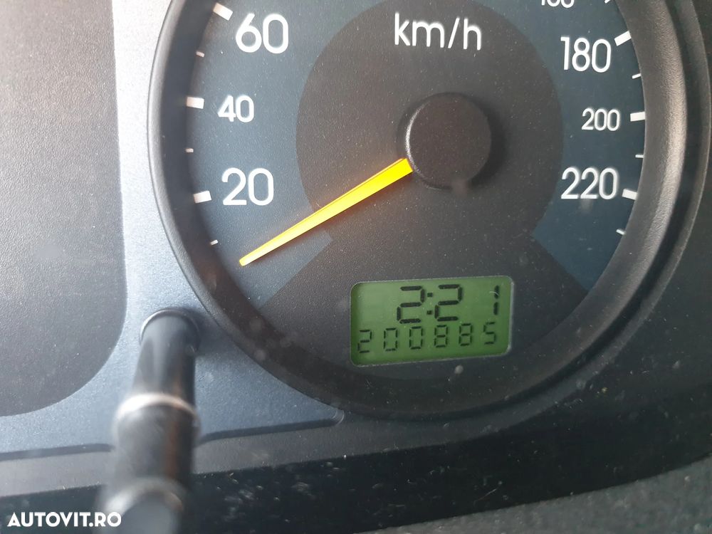 Ford Fiesta 1.4 Trend - 30