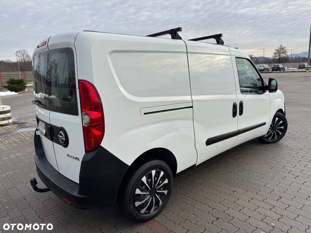 Opel Combo 1.6 CDTI Cosmo - 3
