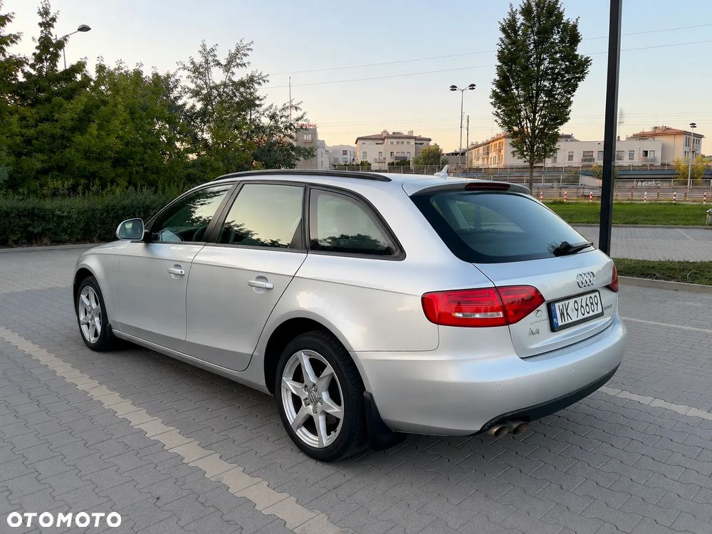 Audi A4 Avant - 6