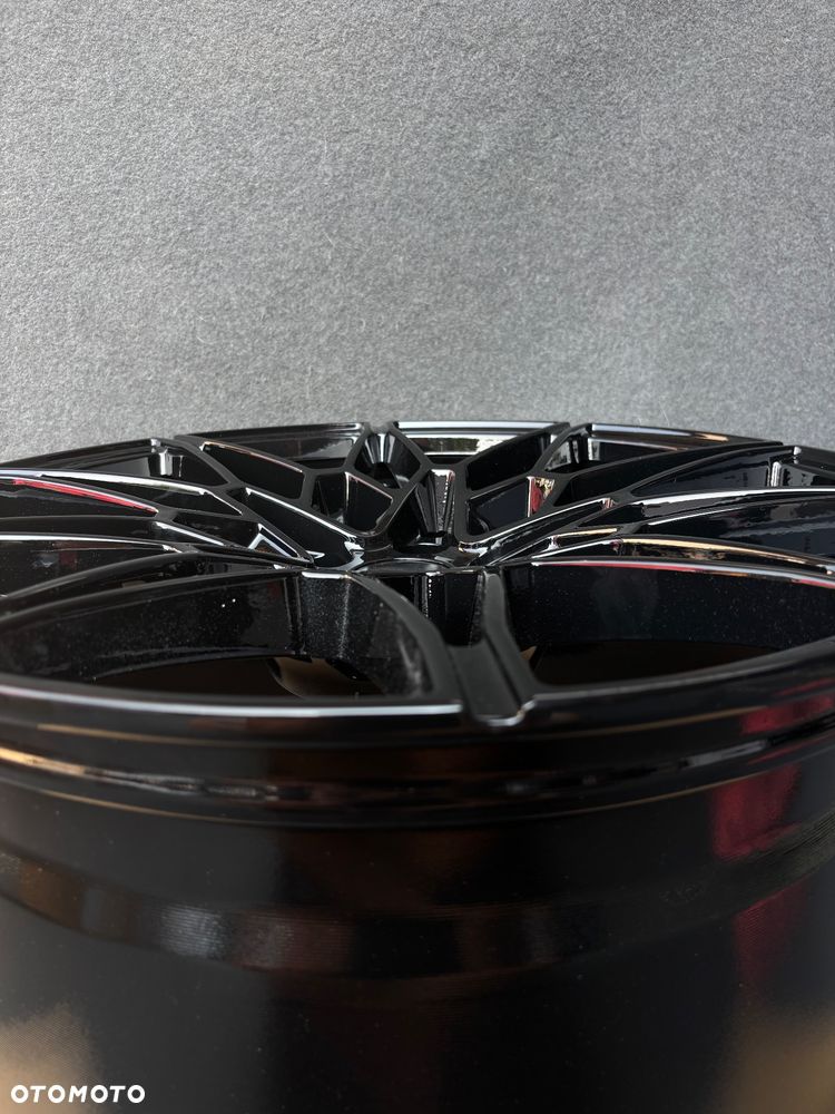 NOWE alufelgi M pakiet 5x112 20 felgi w dwóch szerokościach 9.5j 8.5j et 35 i et 30 BMW seria 3 G20 G22 G30 G31 F44 G22 G23 G32 F39 G60 G01 X1 F48 G42 X2 U06 Active Tourer Z4 G29 xDrive jak Styling 930 czarne polerowane Japan Racing Carbonado - 7