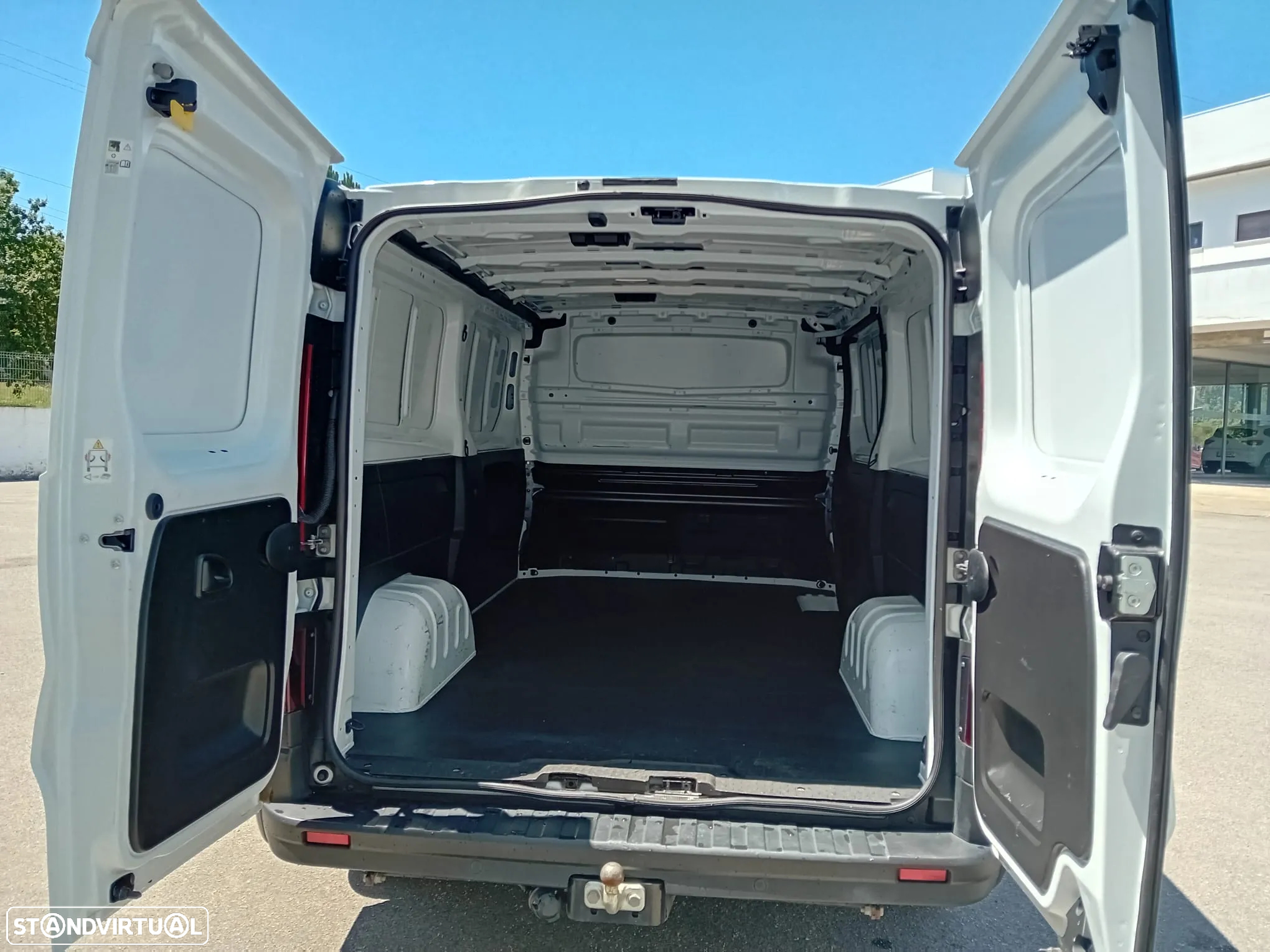 Renault trafic - 8
