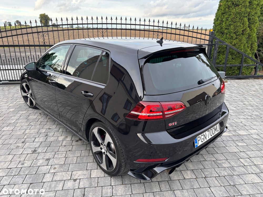 Volkswagen Golf 2.0 TSI BMT GTI DSG - 16