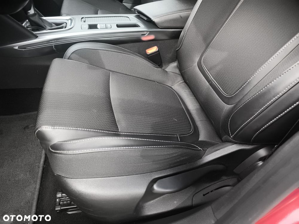 Renault Megane 1.3 TCe FAP Techno EDC - 12
