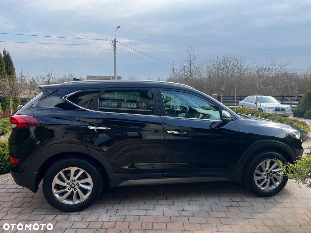 Hyundai Tucson 2.0 CRDi 4WD Automatik Style - 2