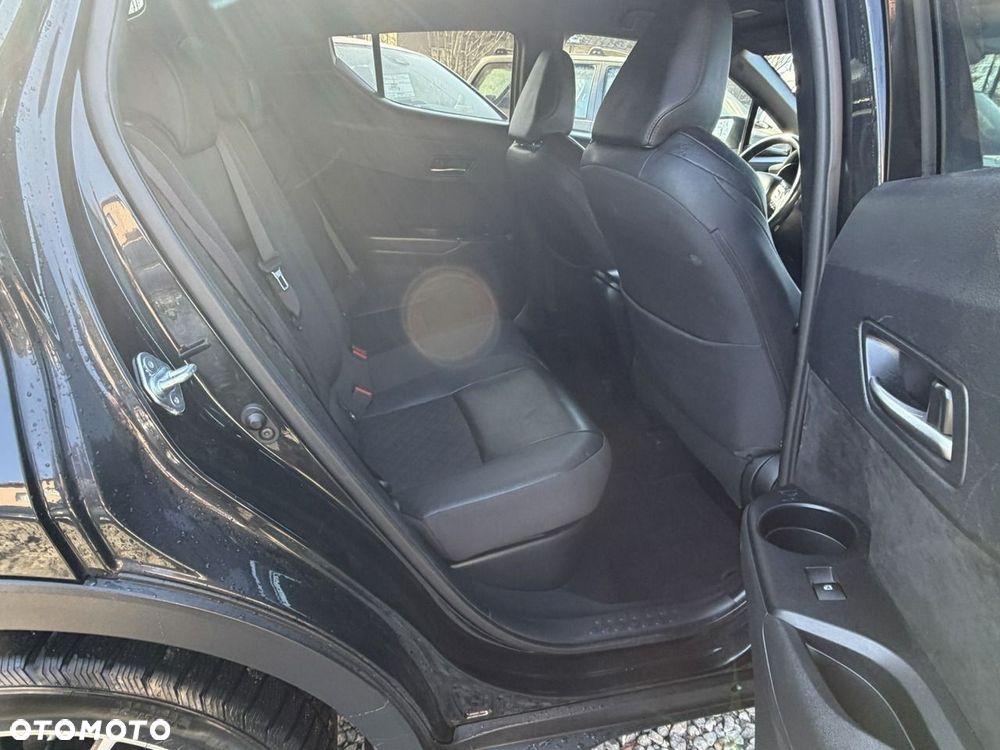 Toyota C-HR - 8